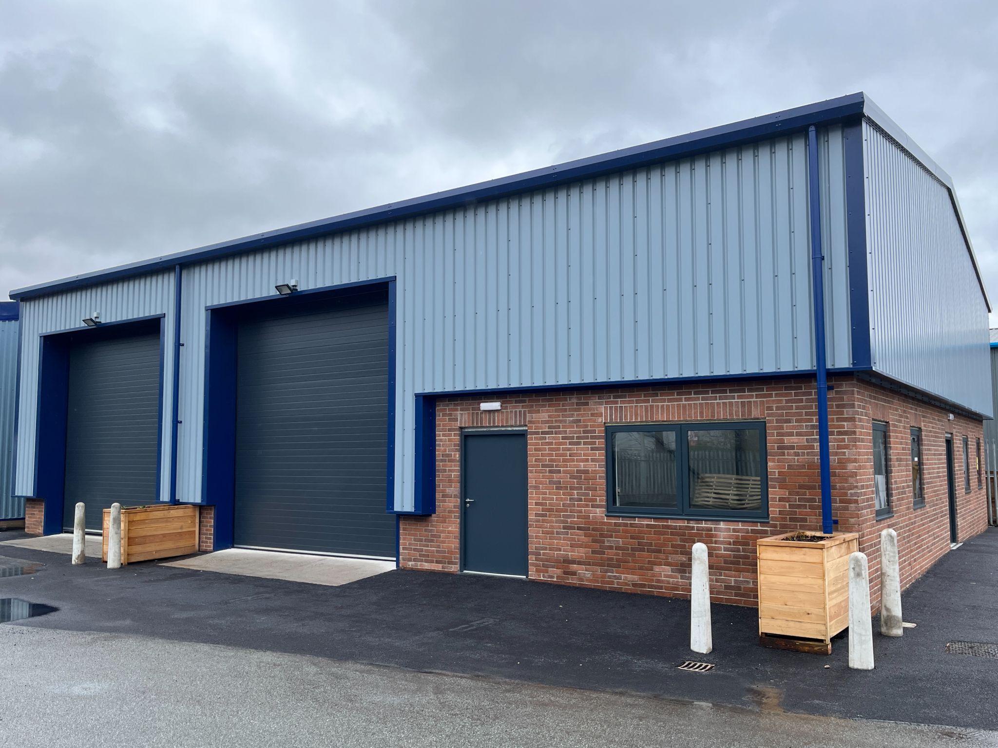Completion of Cwbach Industrial Units